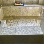 Big bath with scale-shaped mosaic