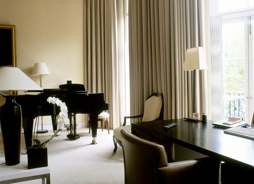 Lounge room including grand piano